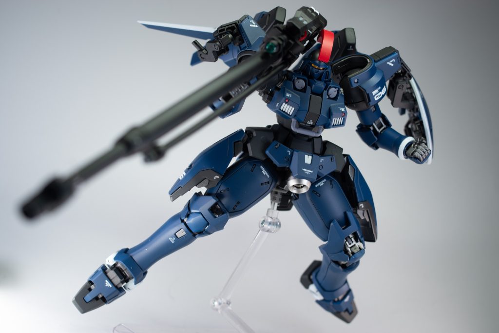 スーパーバーニアのウイング部は大型化しました。アンクシャのバックパックについてる羽そのままくっつけました。