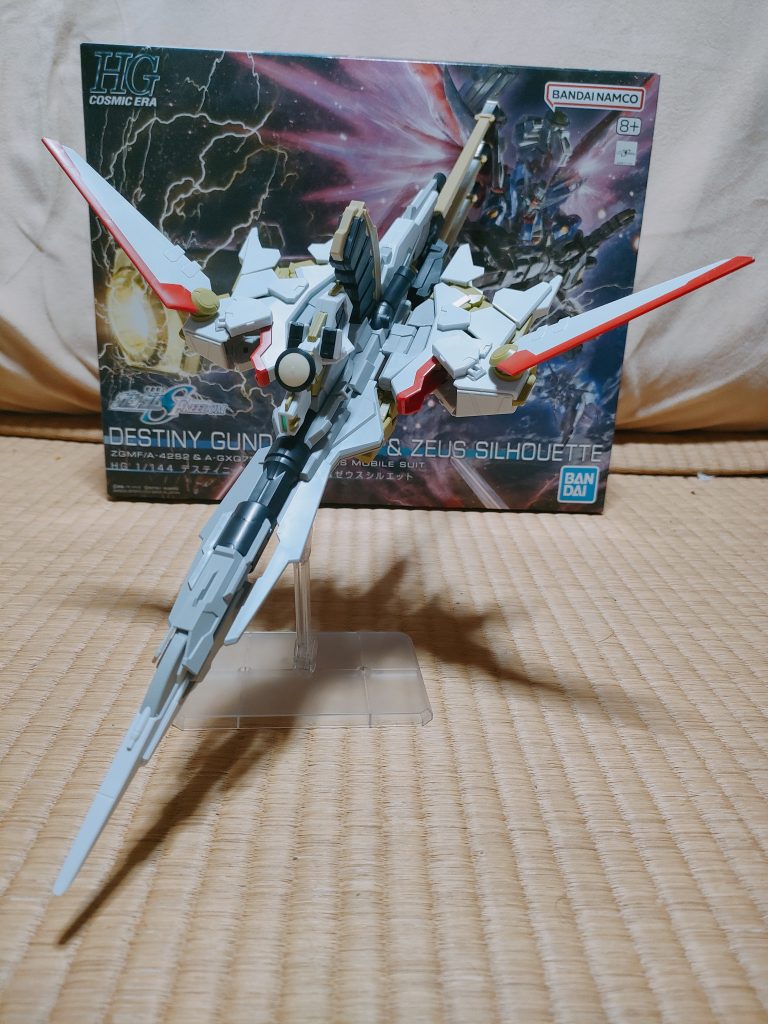 ゼウスシルエットデカぁい！！写真撮るのが一苦労！