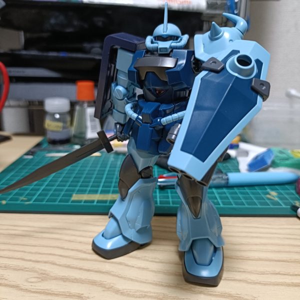 まぁ…そんなすぐ改善出来るもんでもないでしょって事で、次回作は汚しで行きます。(gundam-kao5)