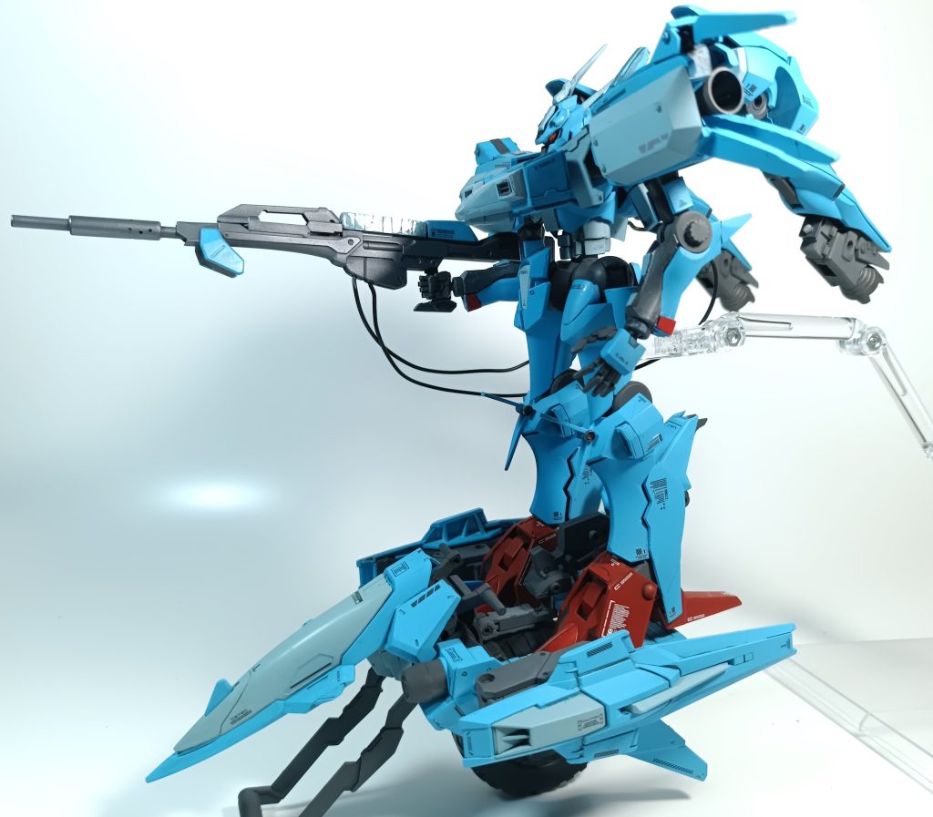支援機アッパーに搭乗状態。