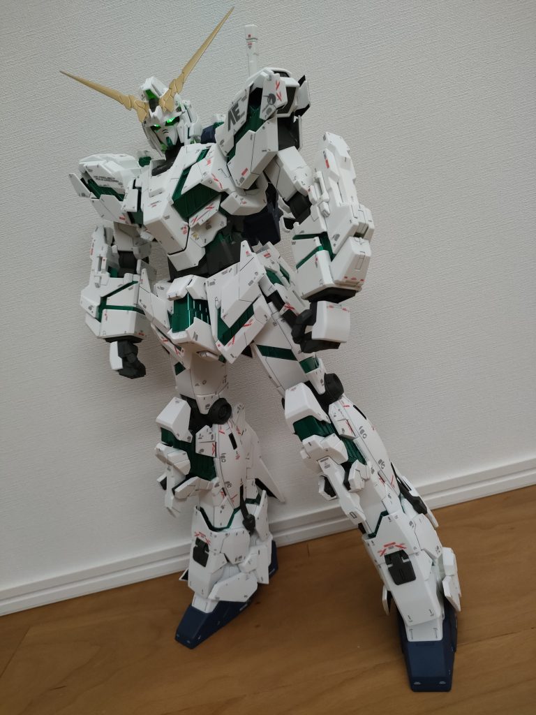 メガサイズ　ユニコーンガンダム　TWC