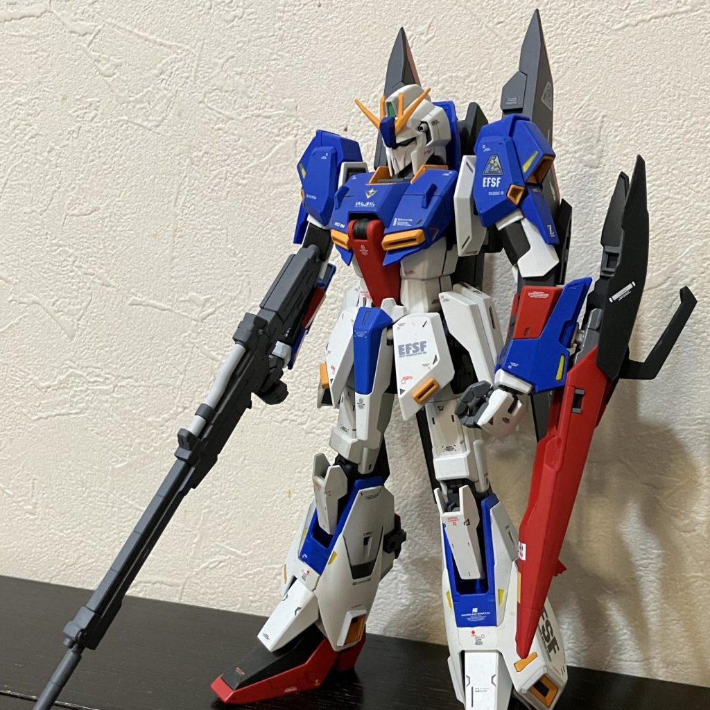 藤田○巳”風シールド装備☝️😙｜Chan_Terryさんのガンプラ作品