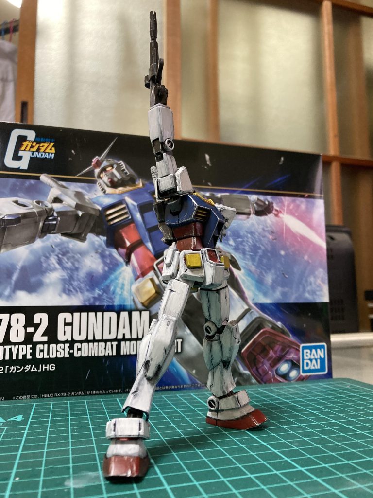 有名なポスターを参考に筆塗り