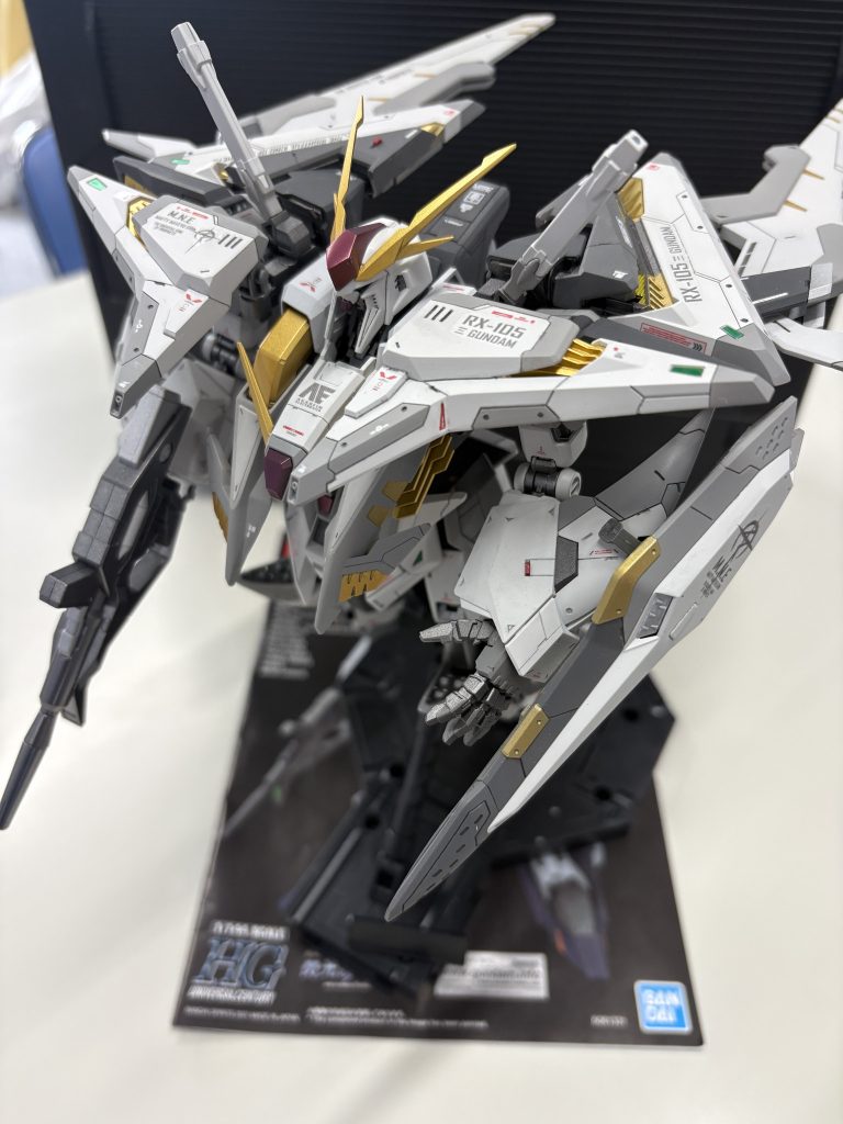 RX-105 HGクスィーガンダム