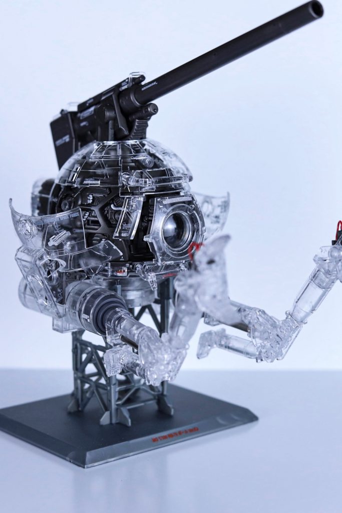 本当はコックピットに電飾を仕込みたかったがこの時は技術力がッ！そのうちやりますw