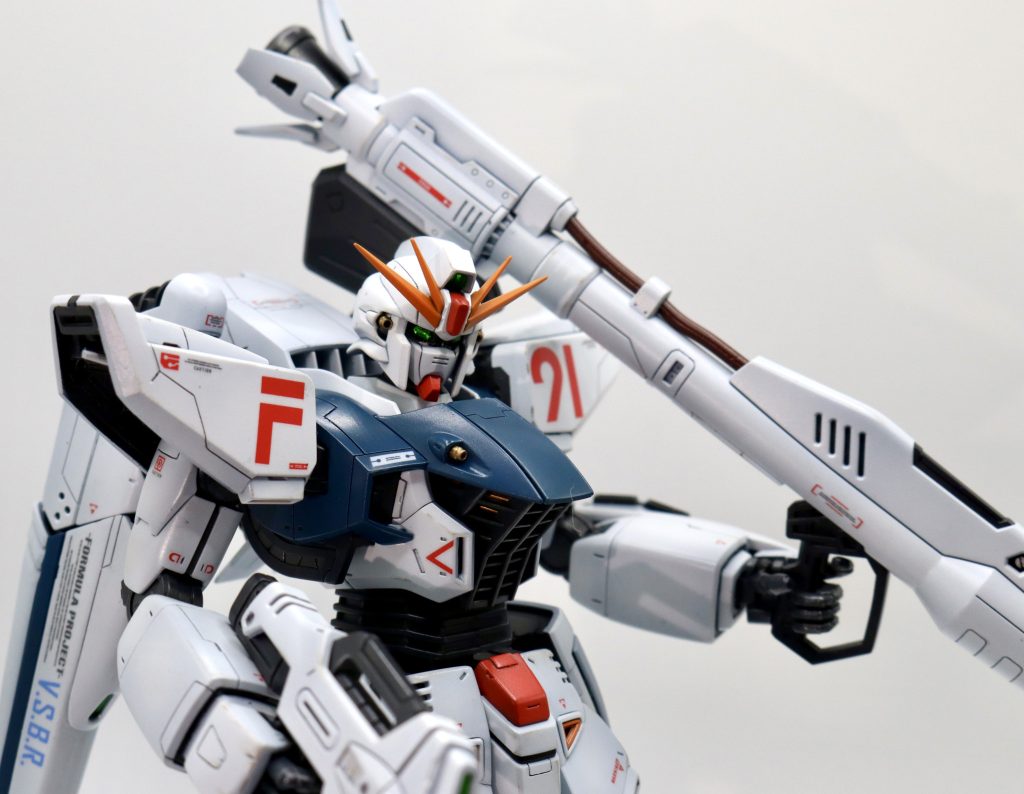 金色チラ見せ　ガンダムF91