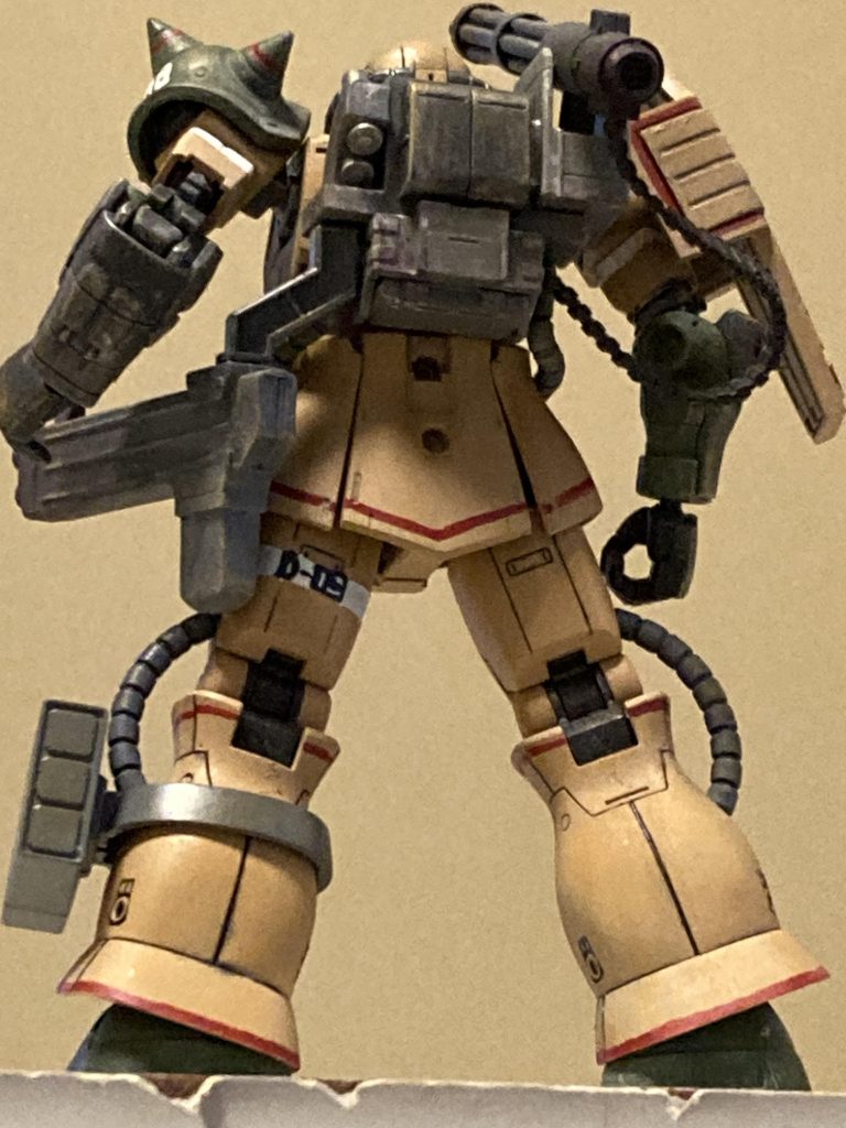 けっこう汚しもキツめに！