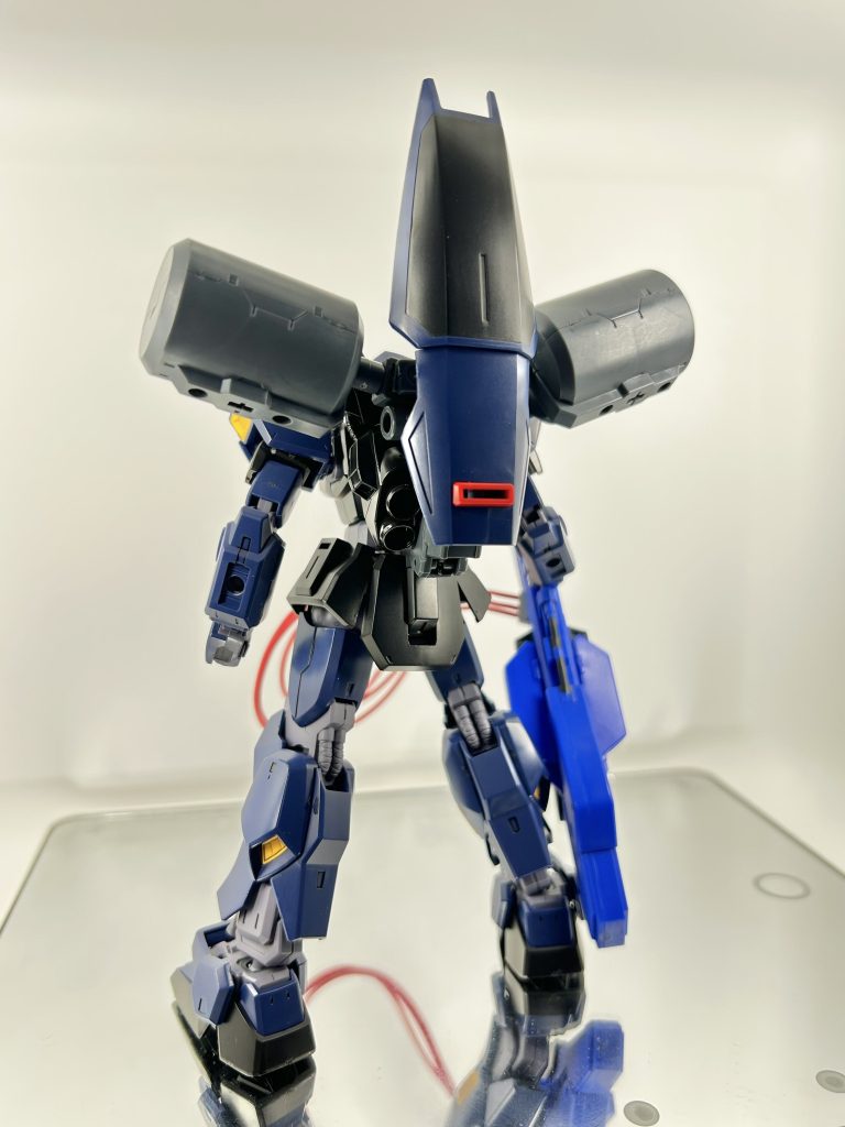 バックパックシールドをエルガイムに見立てタンクは30MMのオプションより