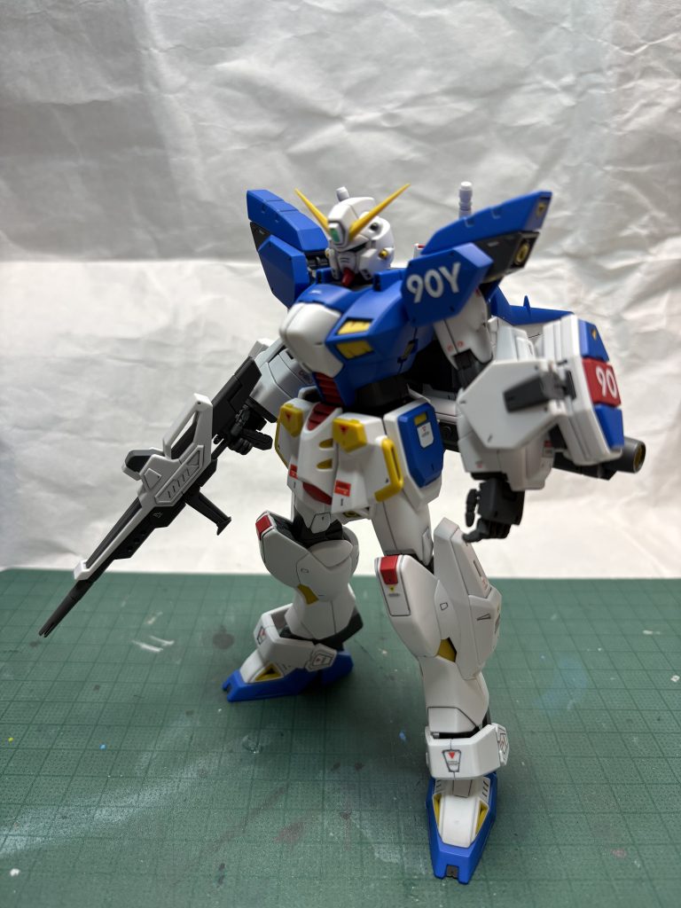 MG F90III Yクラスターガンダム