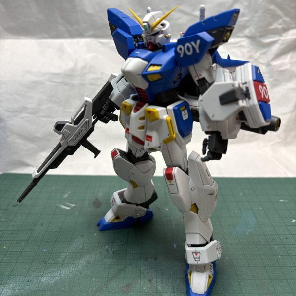 MG F90ⅢYクラスターガンダム　塗装済み完成品ガンプラ MG F90ⅢYクラスターガンダム 塗装済み完成品ガンプラ - メルカリ