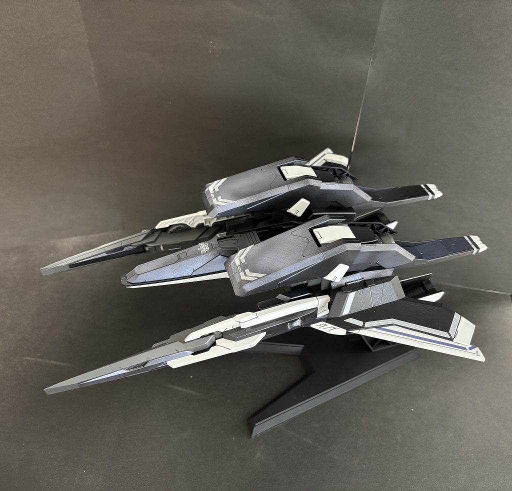 ガンダムマーカーのエアブラシシステムを使っての全塗装をしました。