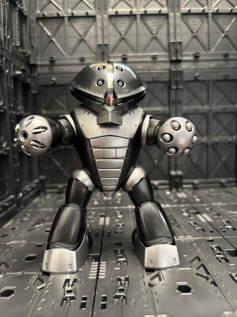 右手、クロー収納