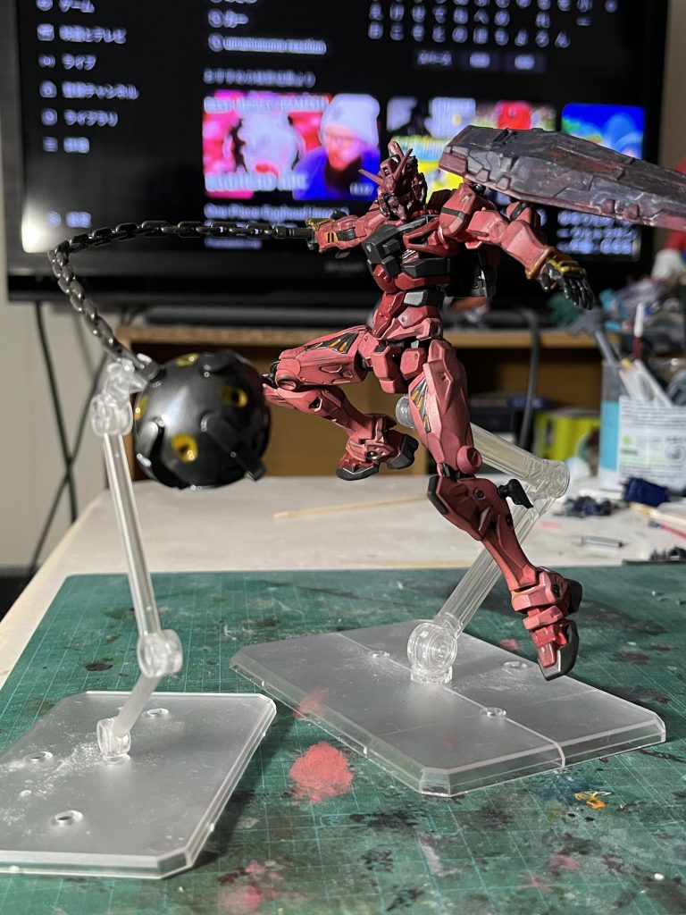 赤いガンダム–2枚目/制作者：enden