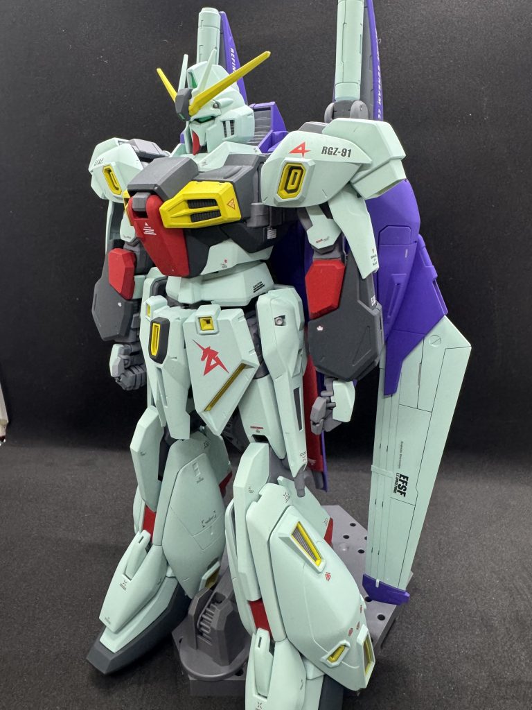 2年前にゲート処理までして、ずっと放置してしてしまったものをようやく塗装しました。モールド掘り直して無かったので墨入れが汚くなったので一部のみの墨入れ。