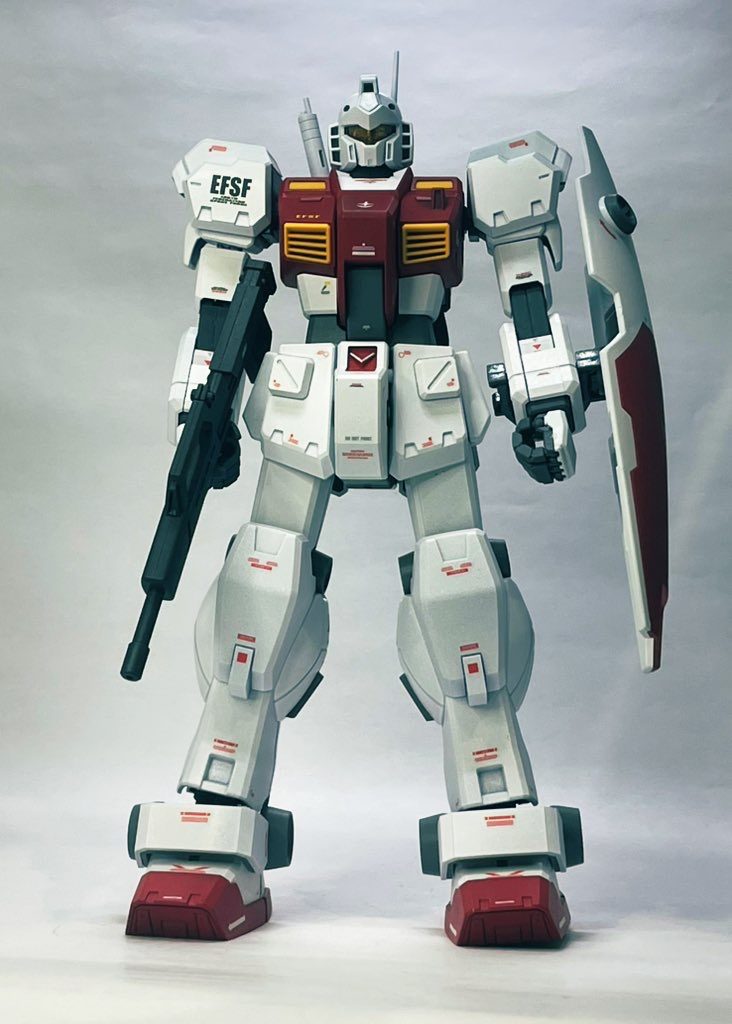 下半身が大きいのでマッシブな印象。好みは分かれると思いますが自分はこれはこれで好きです。