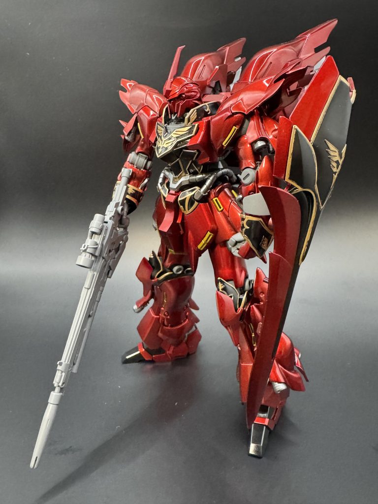 ライフルとシールドを装備した状態で