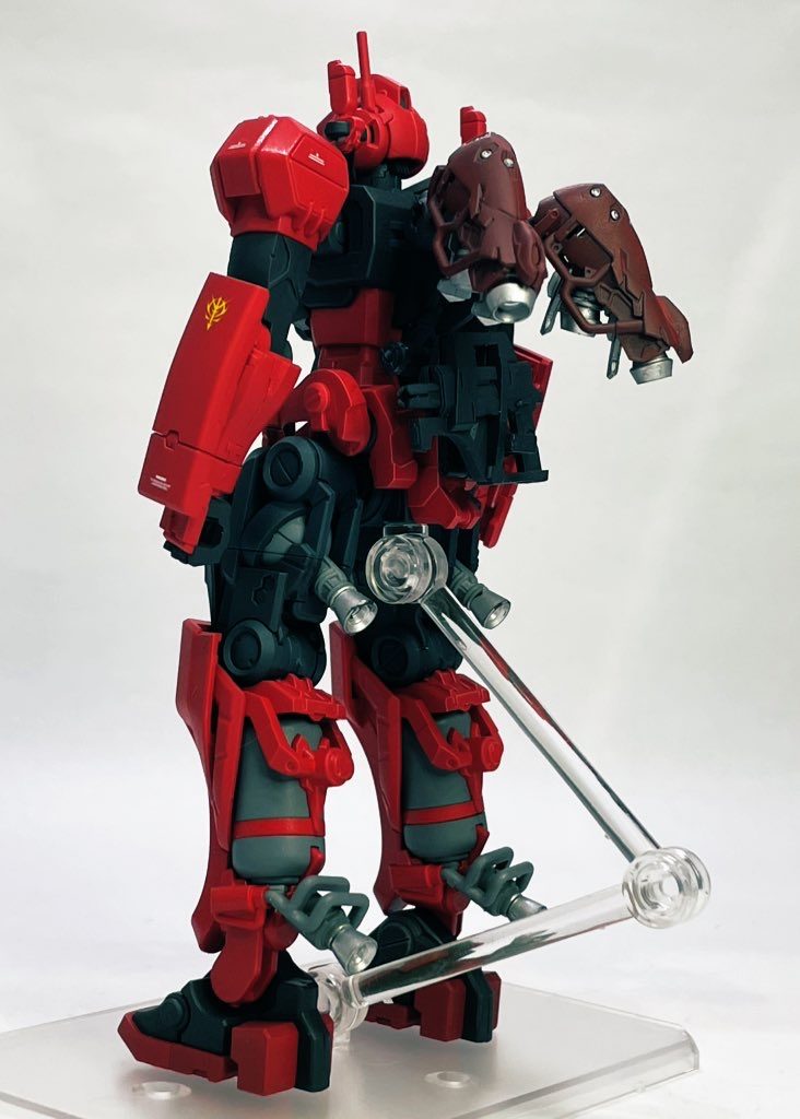 足のタンクはティエレンっぽい塗り分けにしてみました。