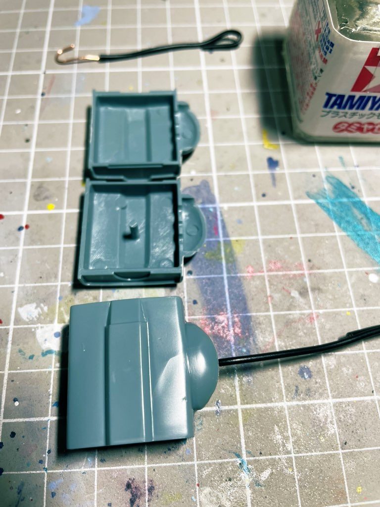 リード線まいて合わせ目消したから切れたらリカバリーできない気がする…