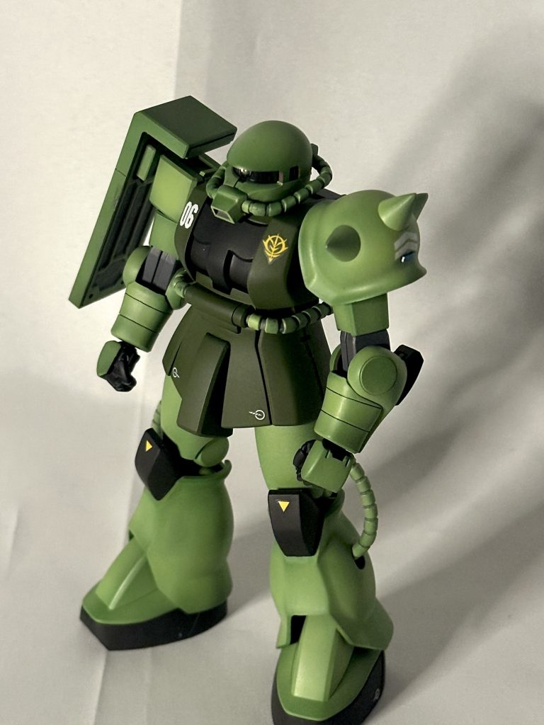 ハンドパーツはビルドハンド(丸)から武器は持たせる気なしスタイルで