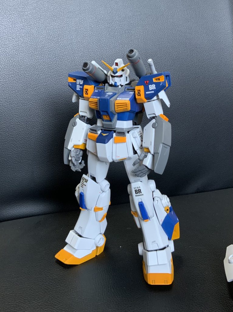 できるだけ重装甲である雰囲気を残すように気を配りました。