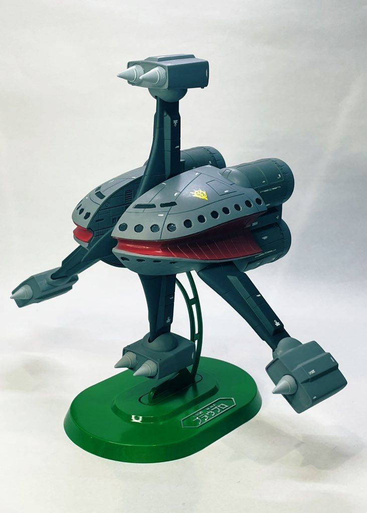 旧キット ブラウ・ブロをキケロガカラーに全塗装。資料がないので限られた資料で違和感ないカラーリングにしました。