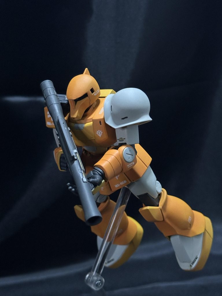 武器持ち制作工程の写真はありませんが、頭部と腕の後ハメ加工は行いました