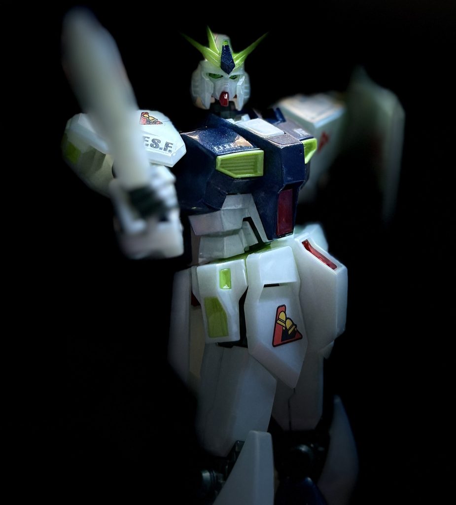 νガンダム　エントリーグレード　光沢スプレー