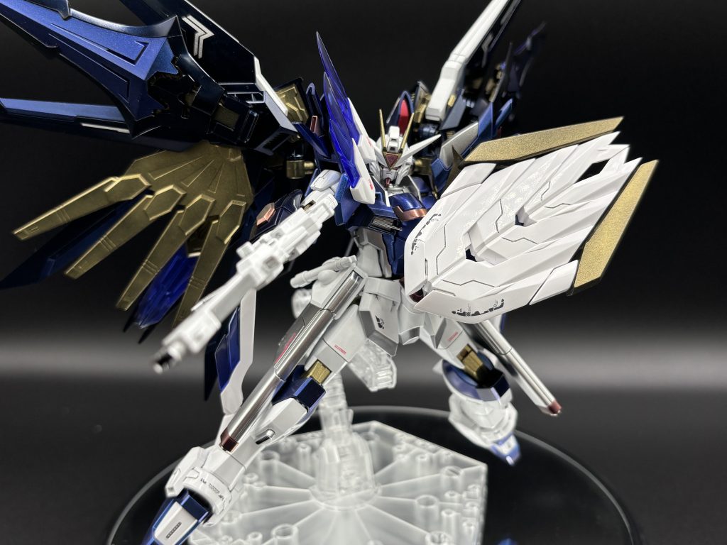 ノーブルフリーダムガンダム–3枚目/制作者：サフラン