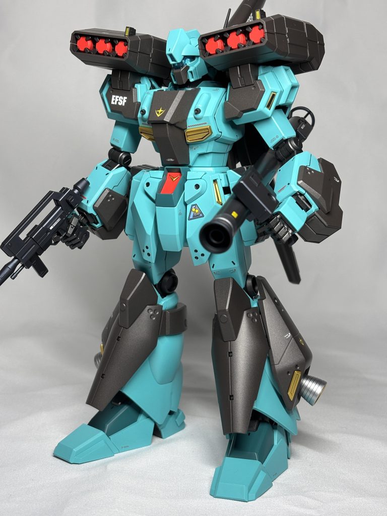 無理矢理両手持ちにするとなんかやぼったいですね