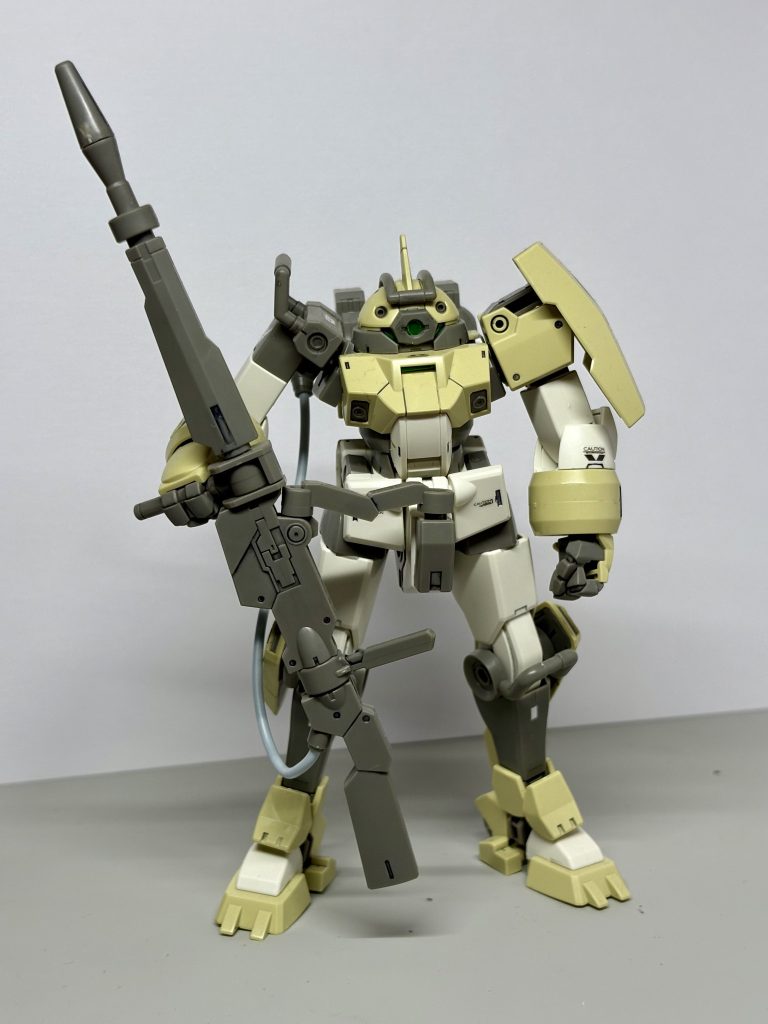 正面から。色味はジ・オっぽいですね。配色も愛らしくて好みです。