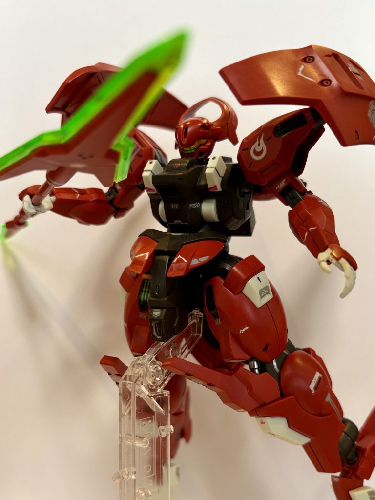 ヤミ（やりの言い間違い）でぶっさそうとしているところです。