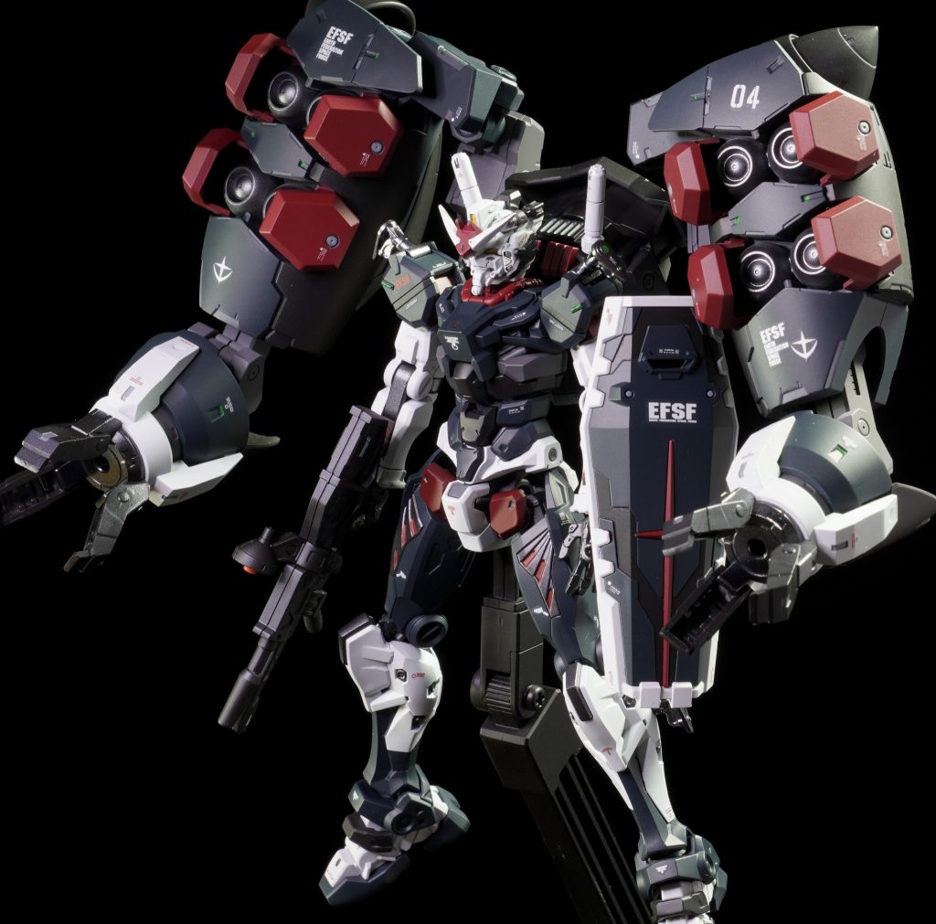 HG GQアームドアーマーガンダム(赤いガンダム)–2枚目/制作者:あかさは