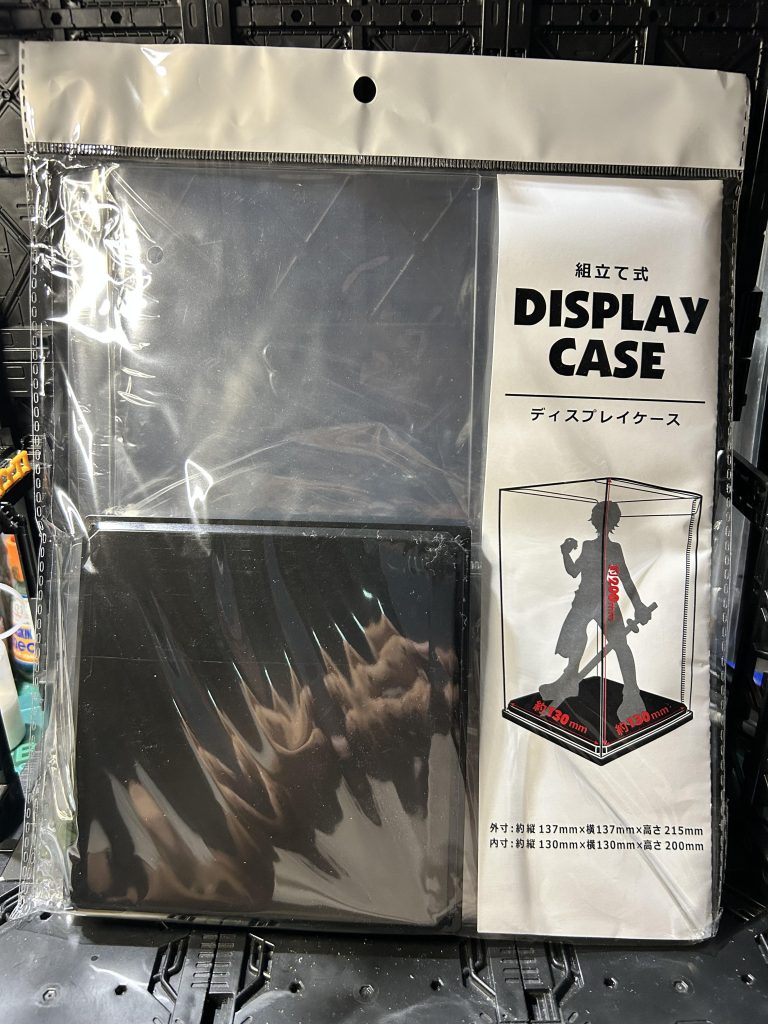 100均でこんなアイテムを見つけたので、これを利用して、ジオラマに…。