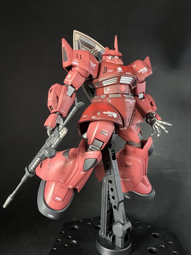 各所スジ彫りとつぶし玉など入れて頑張ってみました