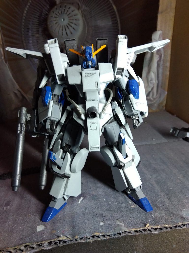 当時はエアブラシもなく、綺麗に仕上げようとは思っていなかったので、完全に自己満足レベルでの筆塗りなので、お目汚しになるかもしれませんが、キットがないなら作っちゃえ精神で完成させた作品です。