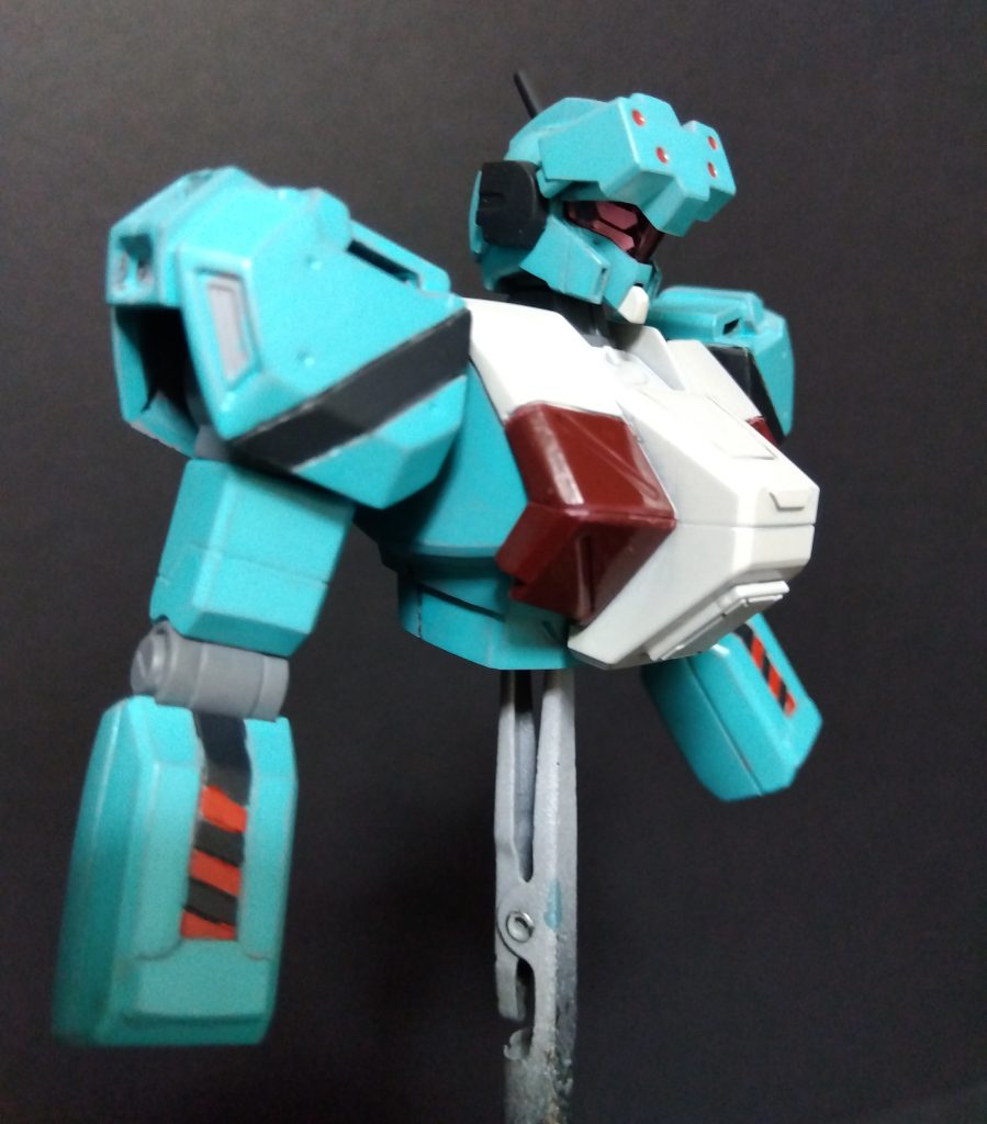 4つ目はバイザーの内側にホイルシールを貼って表現しました。