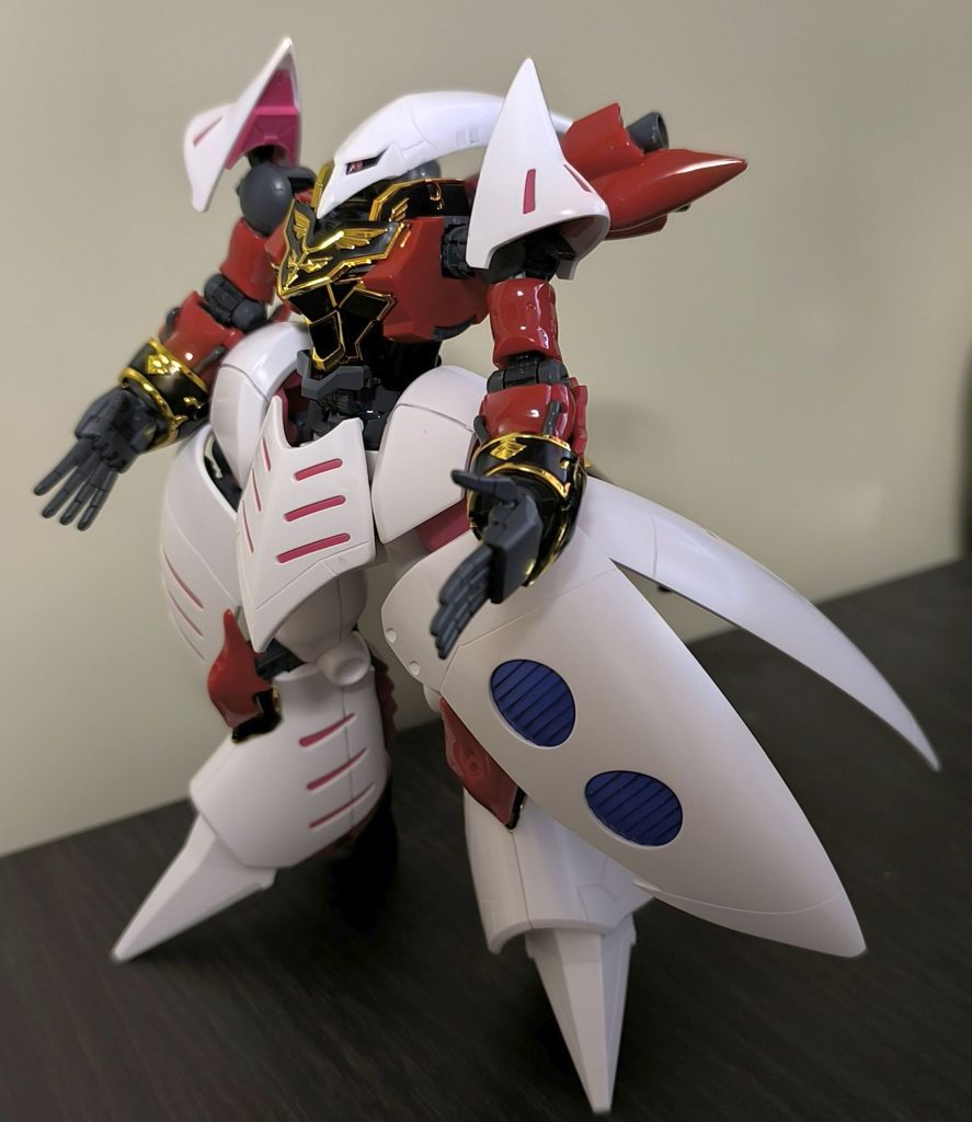 おまけ塗装前の仮組み構想状態。肩アーマーの向きや腰部バインダーの位置が最終版と異なります。