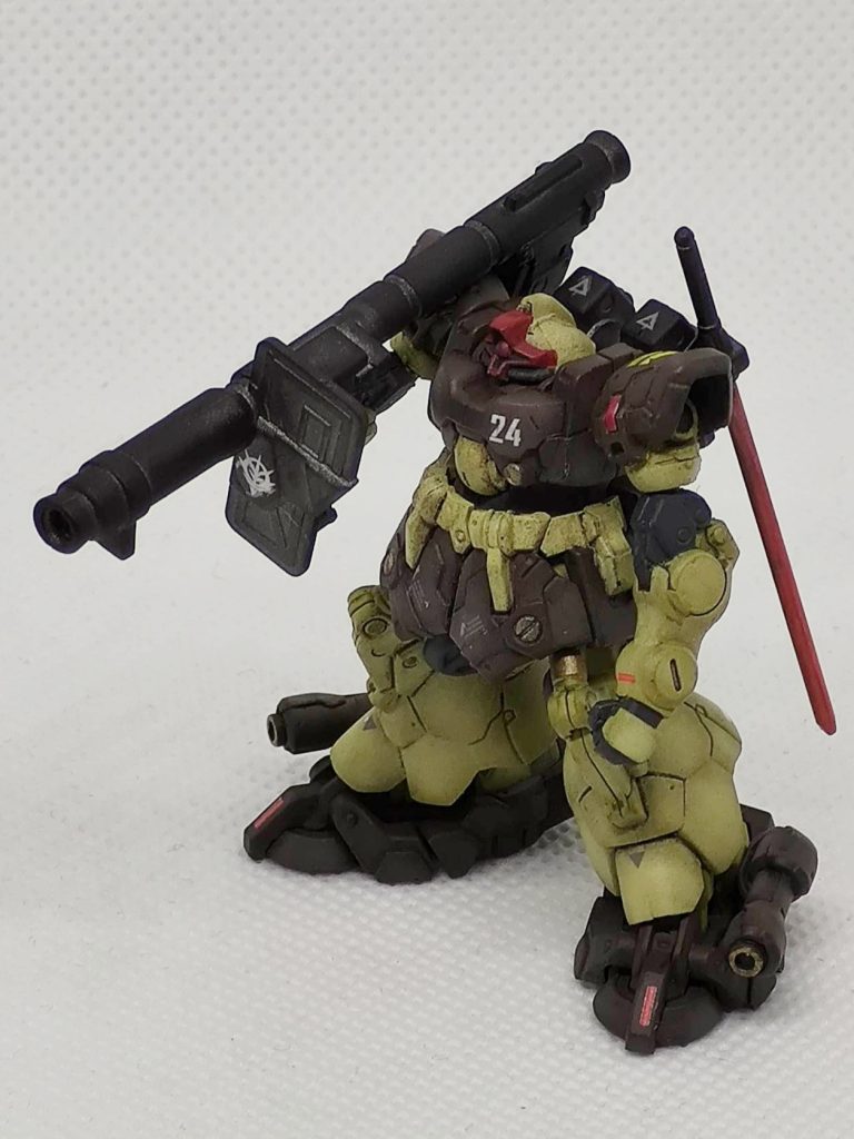 片手打ちのポーズはこんな感じ。