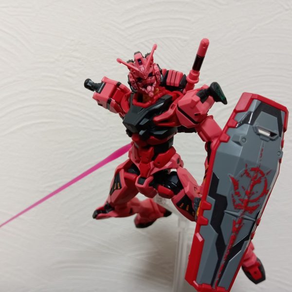 赤いガンダム　HG