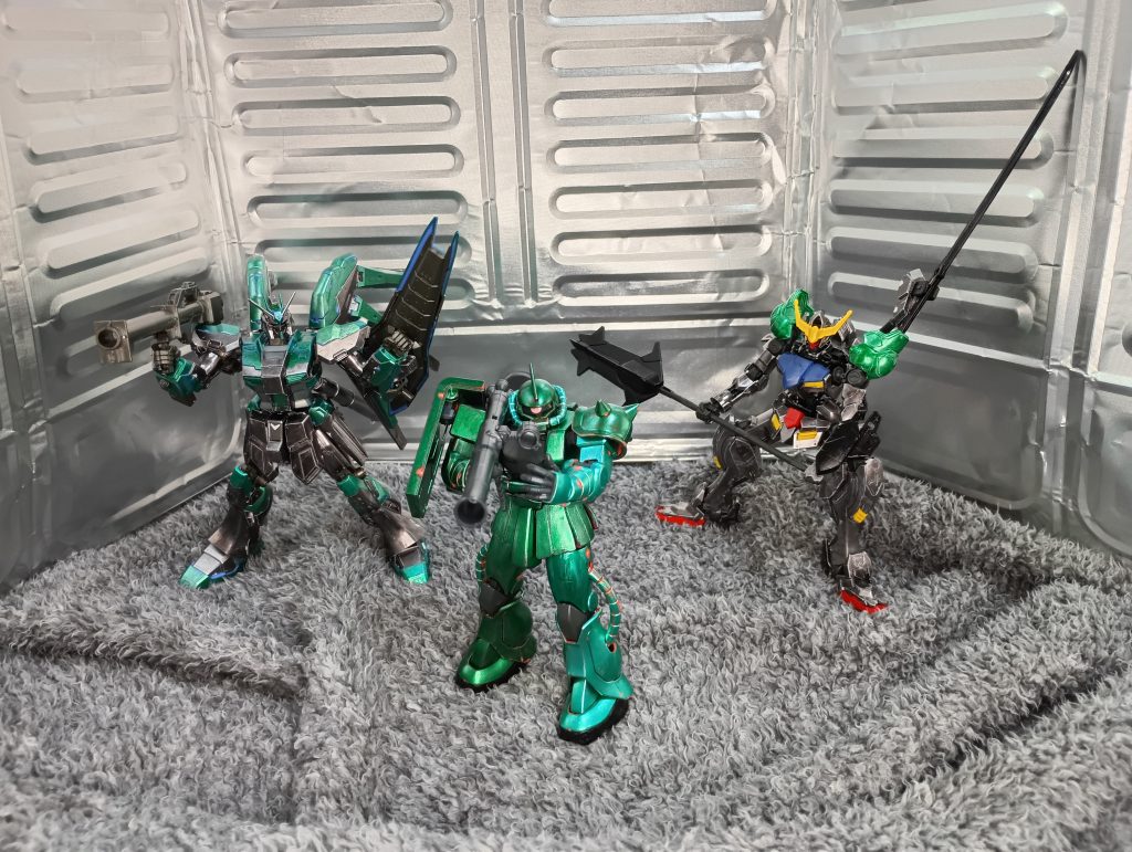 【投稿22回目】グリーン部隊 出撃–3枚目/制作者:ガン☆キラ(No_エアブラシ)