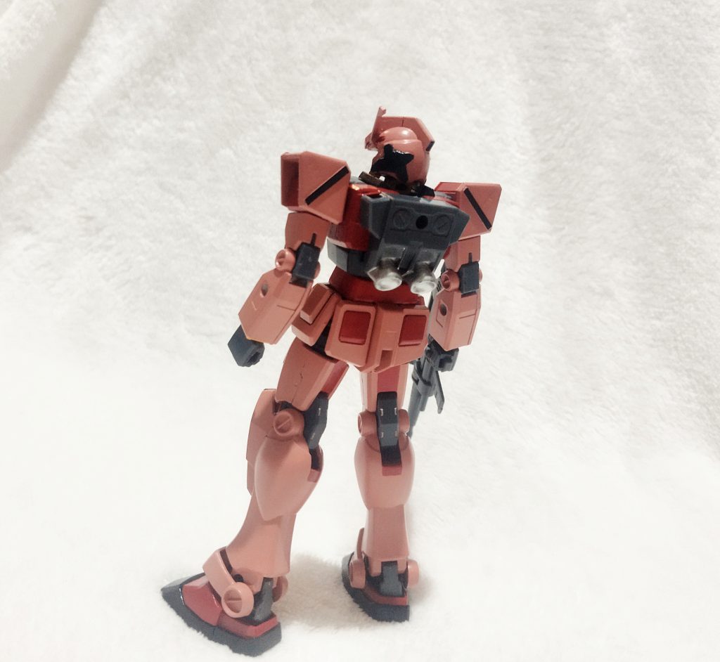 背中武器はビームライフルのみで盾とバックパックのサーベルは紛失しました(⁠´⁠；⁠ω⁠；⁠｀⁠)