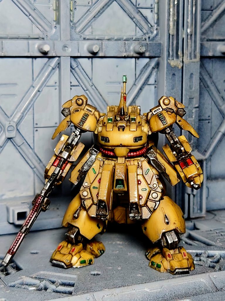 成形色にウェザリング、ドライブラシ、部分塗装塗装です。小さいキットなので筆塗りが上手く出来ず苦戦しました。。