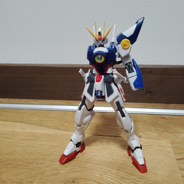 お久しぶりでございます。ミツさんです。現在、ウイングガンダムセカンドの残骸をメインに改造しています。ダブルオーのフルアーマー化は…諦めました(gundam-kao10)なかなか上手くいかなくて…ね。使ったキットは、HGBFビルドストライクガンダム（ジャンク）HG神バーニングガンダムHG00ダブルオーガンダムHGガンダムエアリアル改修型HGCEデスティニーガンダムの5つです。