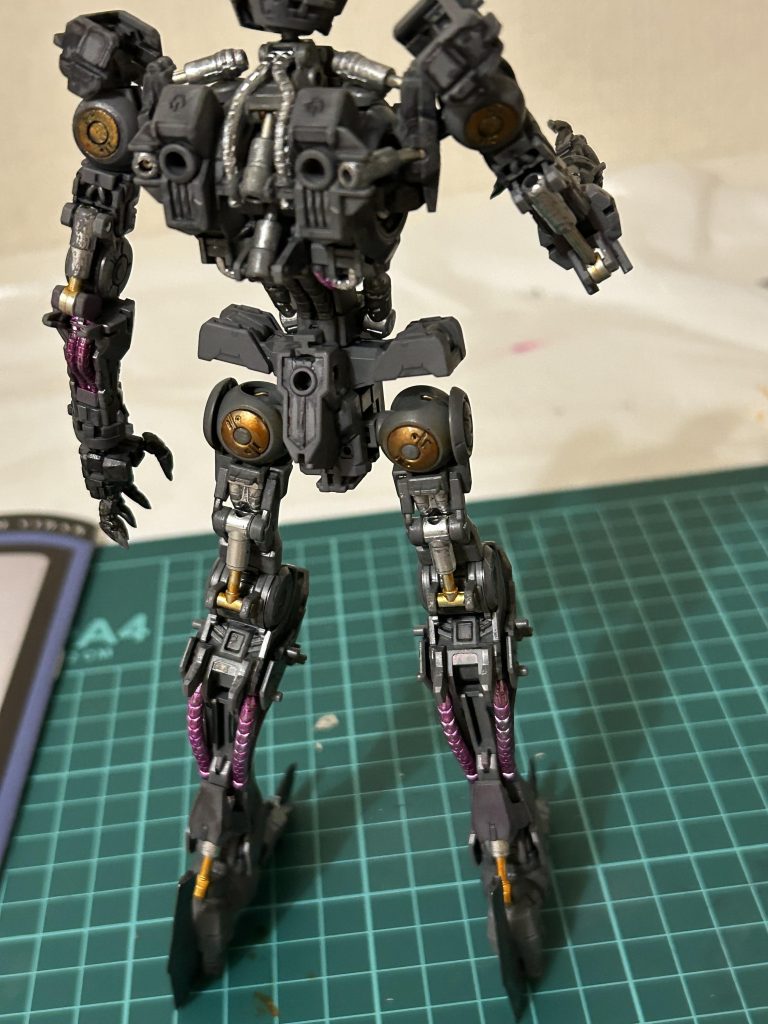 所々塗装して配色を変更してます。