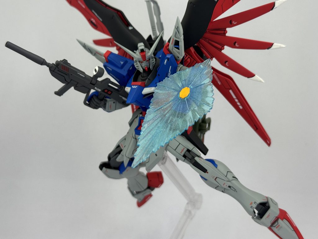 エアブラシマーカーでクリアパーツ塗ってみました。結構きれい…