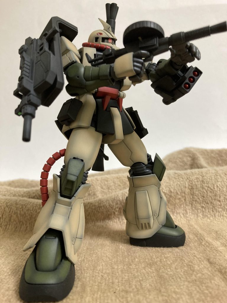 背景も一工夫何となく砂漠に見えると嬉しいです