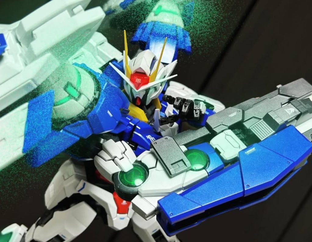 スメラギ「刹那!ライザーソードで敵艦隊を!」刹那「了解ッ!」沙慈「ライザーシステム、作動!」