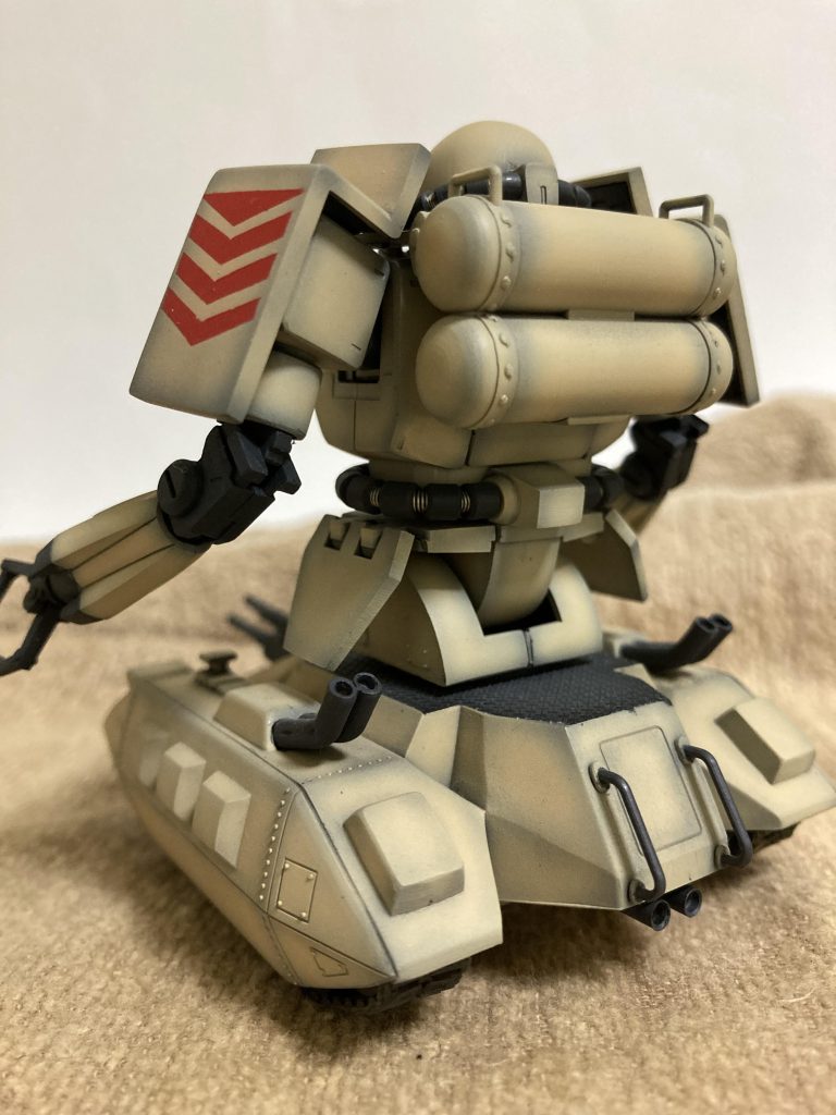 ノーマルのバックパックも作成しましたザクタンクの背中にまたタンク✖️2…タンク・タンク・タンクってゲームがあったなぁ…アレ面白かったです✨