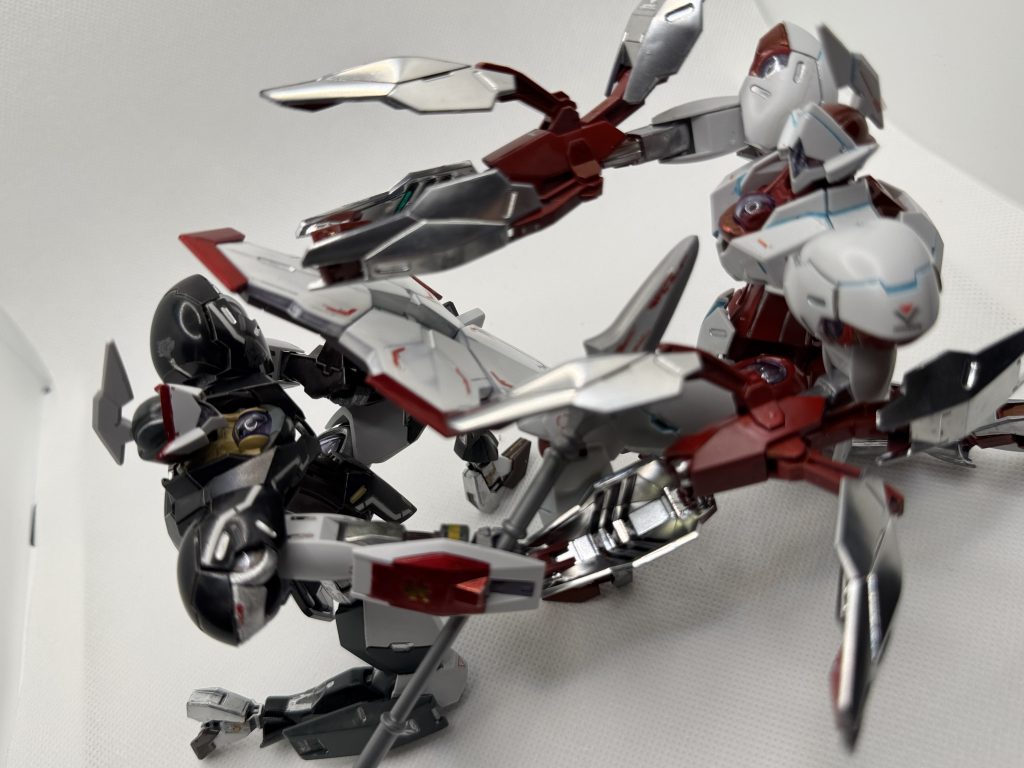 戦いのポーズって難しいですね