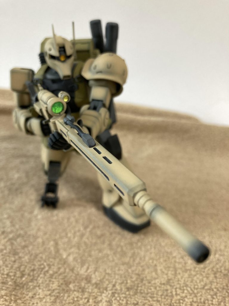 ライフルの先っぽは焦げ表現しました